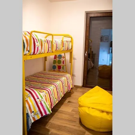 Casa vacanze Esclusivo Sul Fiume Nel Parco Del G. Sasso